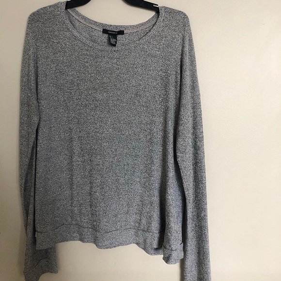 Forever 21 Grey long sleeve - Picture 1 of 1
